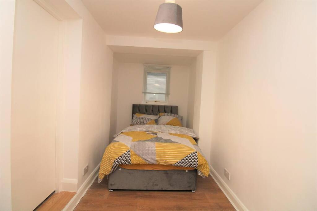 Ideal 2 Bed Flat Close To City Apartment ลอนดอน ภายนอก รูปภาพ